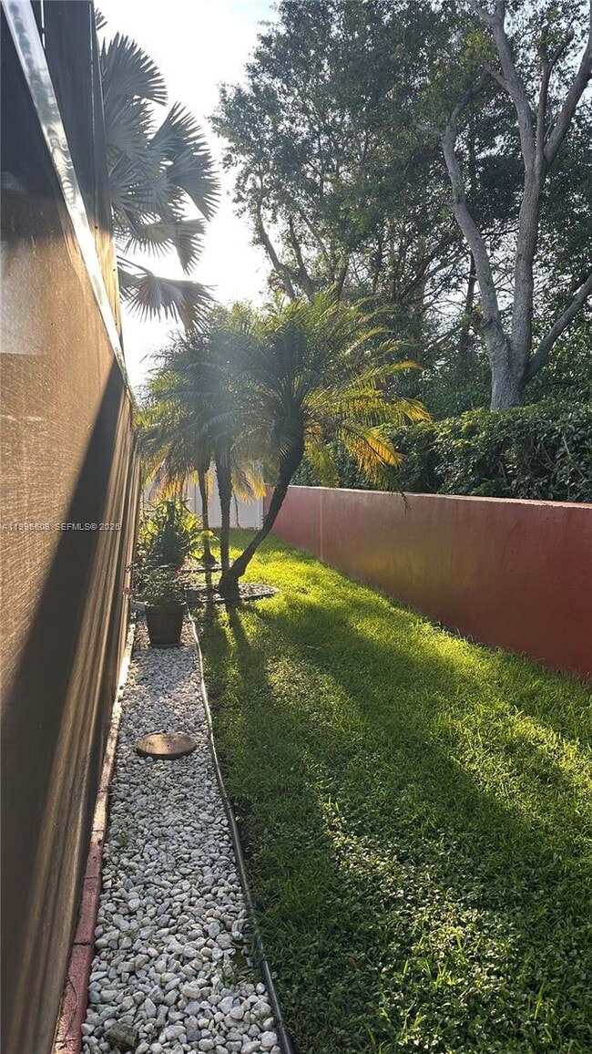 Building Photo - 13411 SW 17th Ct