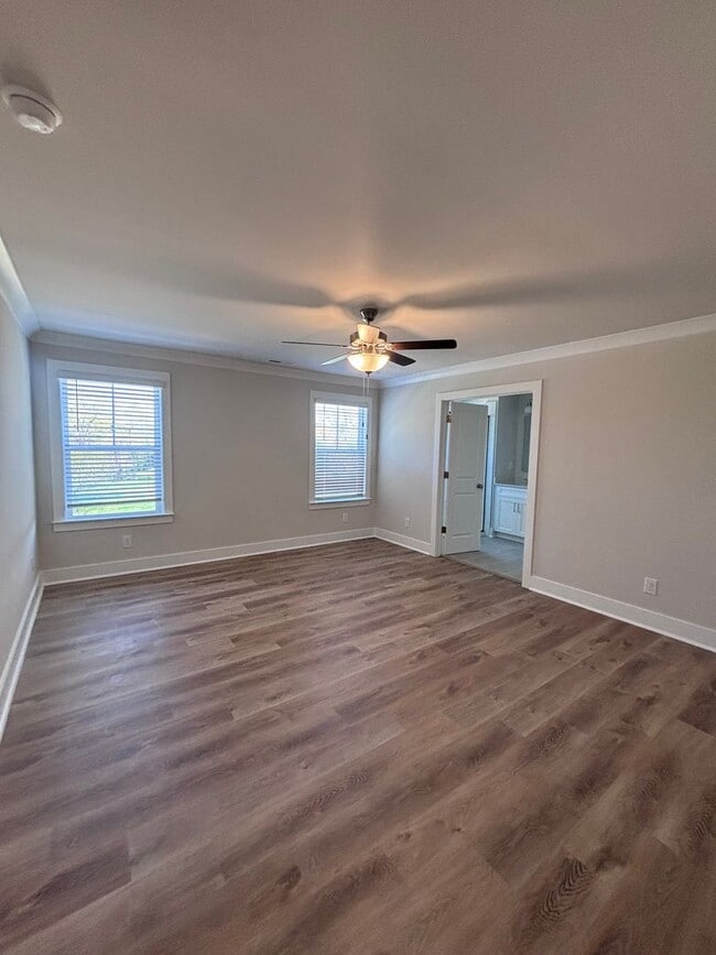 Building Photo - Brand new three-bedroom, 2.5-bath townhome