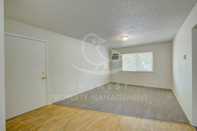 Building Photo - 291 J St