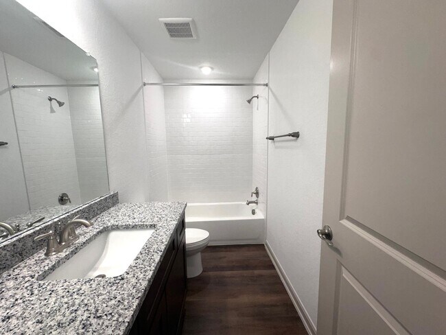 Building Photo - NEW CONSTRUCTION IN GATED COMMUNITY!!! BUI...