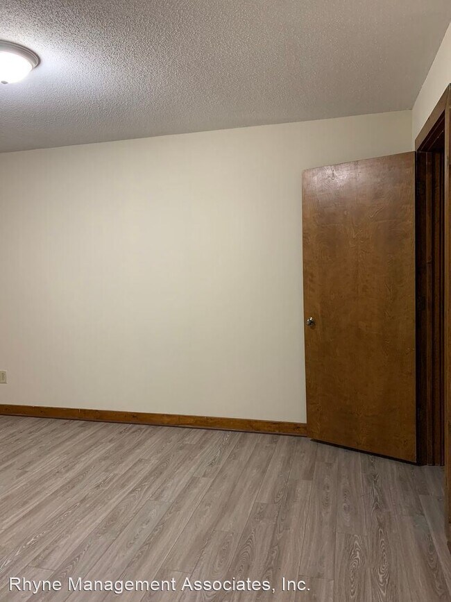 Building Photo - 2 br, 1 bath House - 101 Carmichael Court