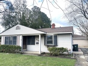 Building Photo - 118 Hazard Rd