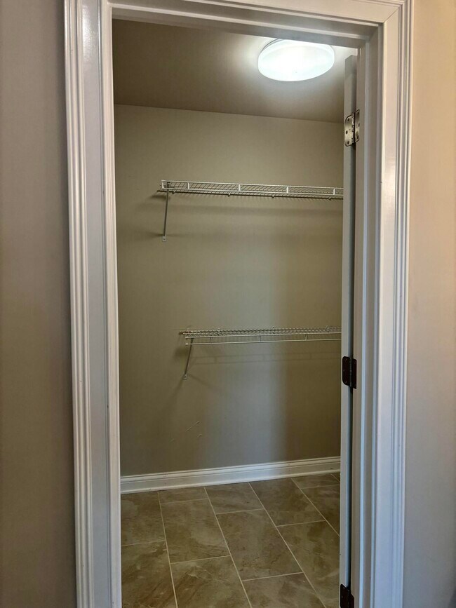 Building Photo - 2737 Sullivans Trce