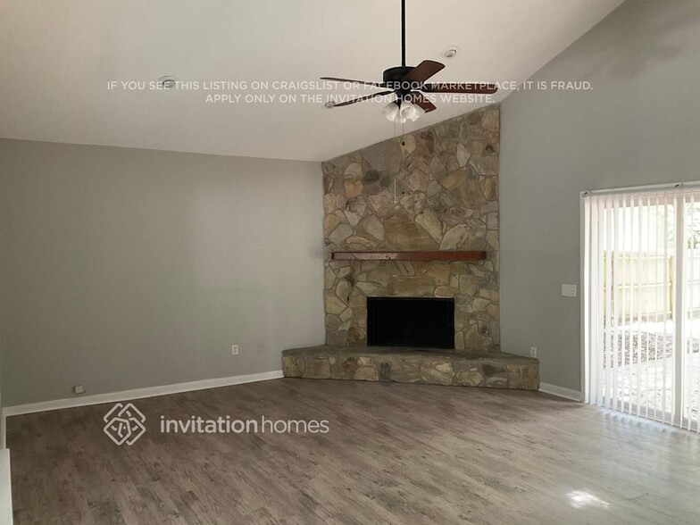 Building Photo - 3816 Julington Creek Rd