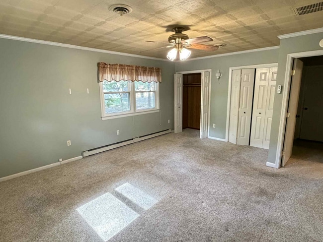 Building Photo - 11910 Lucks Ln
