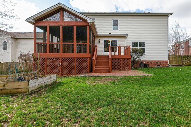 Building Photo - 808 Callahan Pl
