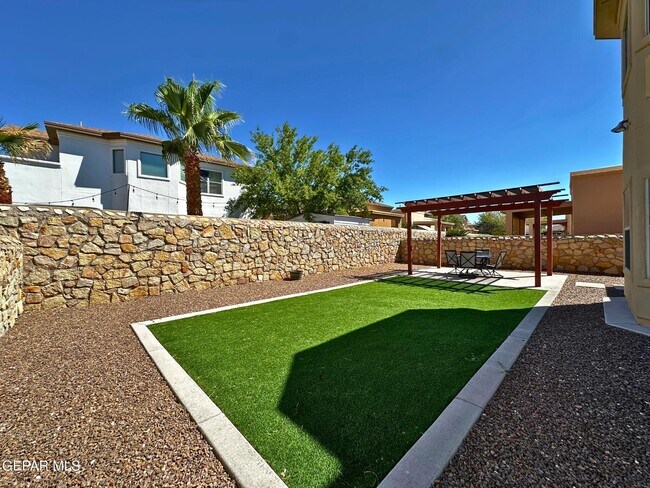Building Photo - 5373 Guillermo Frias Ln