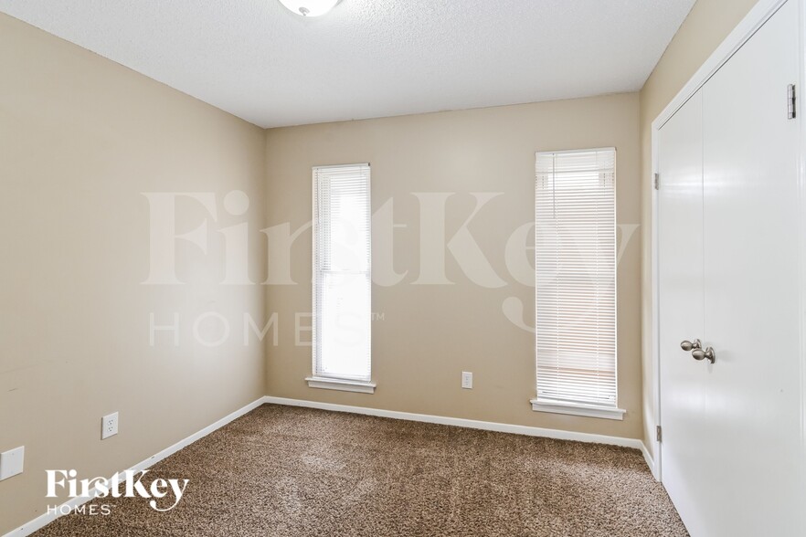 Building Photo - 6630 Windflower Ln