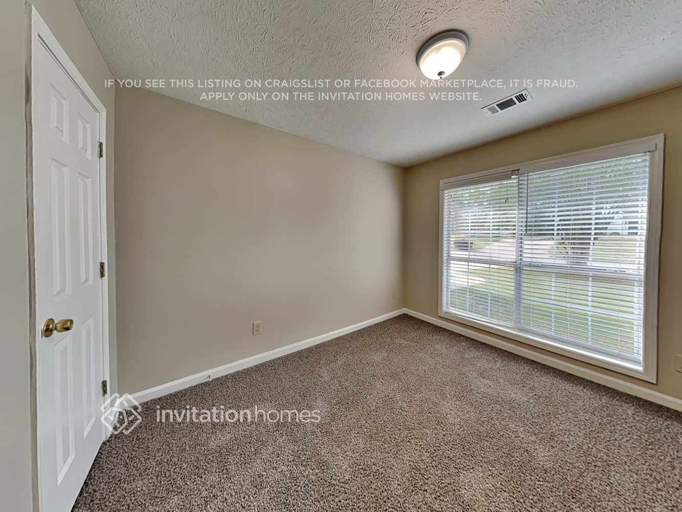 Building Photo - 650 Trellis Pond Ct