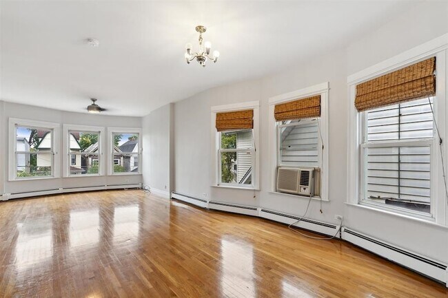 Building Photo - 240 Harrison Ave