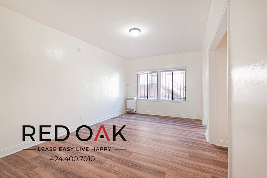 Building Photo - 2850 Leeward Ave