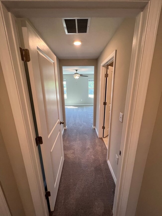 Building Photo - 9605 Mulberry Marsh Ln