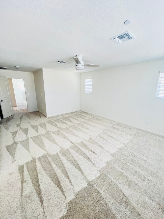 Building Photo - 3545 Via Aurelia Ln