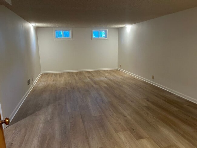 Building Photo - Charming Home for Rent