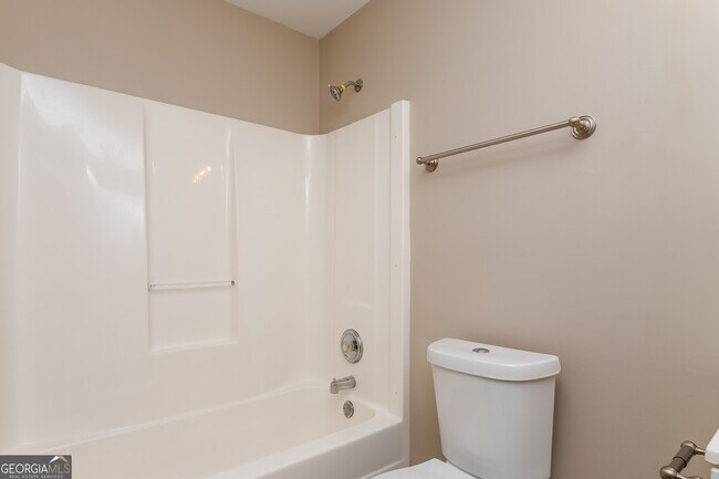 Building Photo - 2716 Brenston Dr