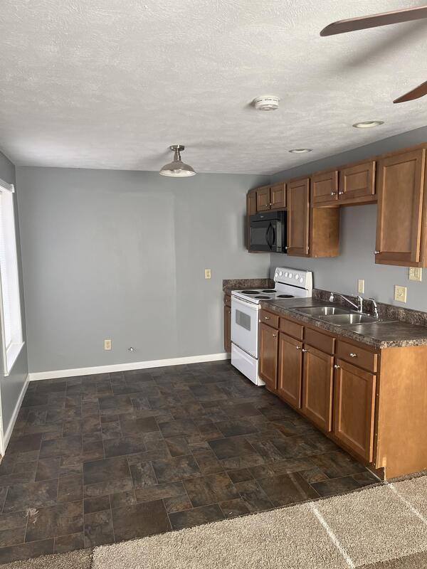 Building Photo - 408 S 24th St