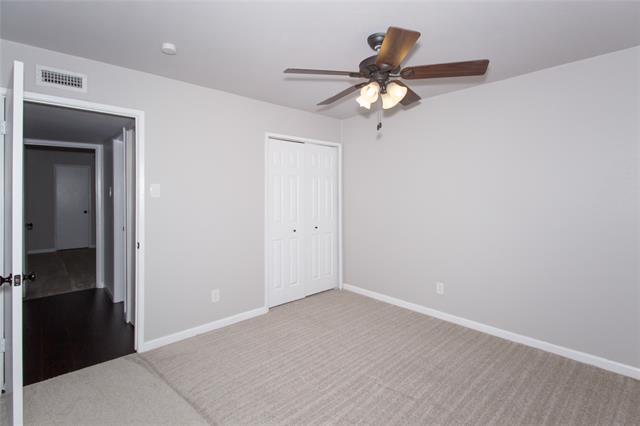 Building Photo - 2813 Ripplewood Dr