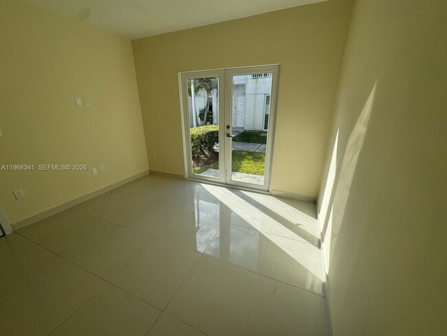 Building Photo - 13724 SW 259th St