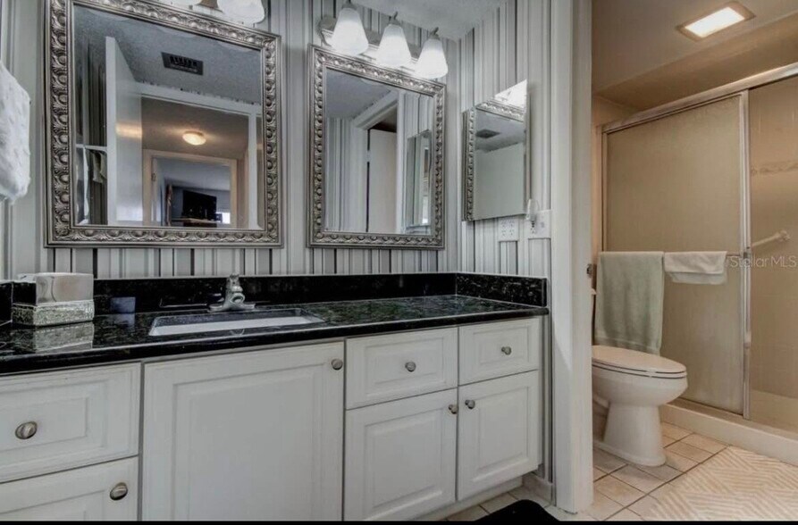 Building Photo - 9 Forbes Pl