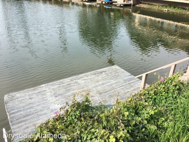 Building Photo - 1170 9th St