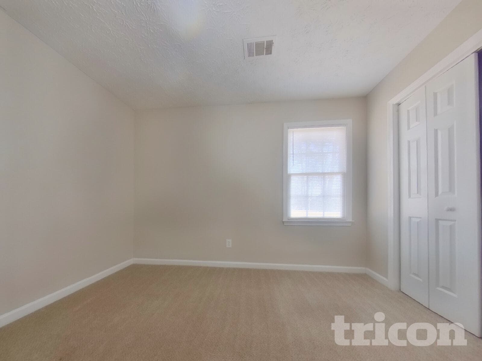 Building Photo - 420 Austin Dr