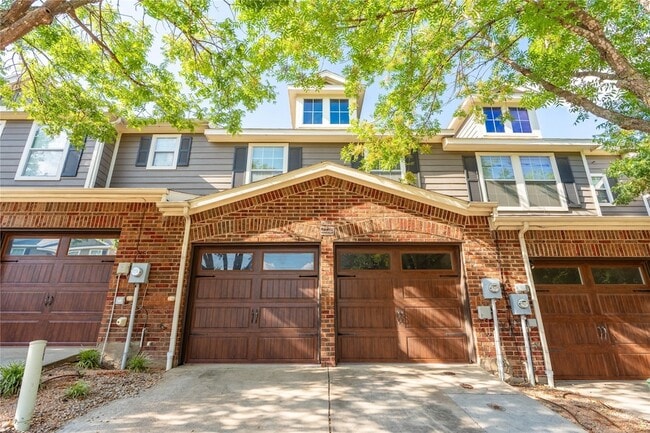 Building Photo - 2228 Stonepark Pl