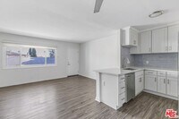 Building Photo - 1323 11th St