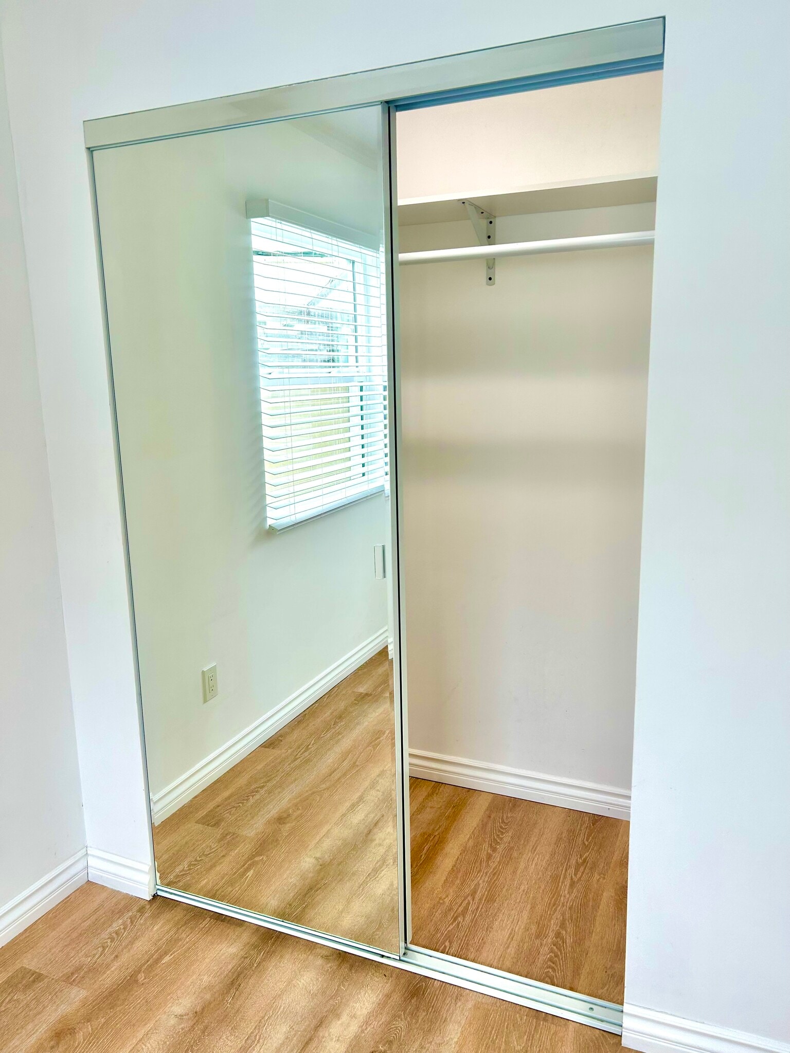 Building Photo - 12122 Havelock Ave