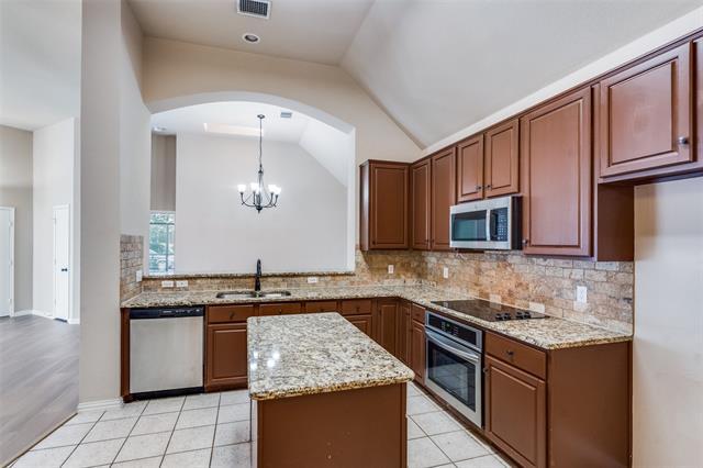 Building Photo - 8416 Pipestone Dr