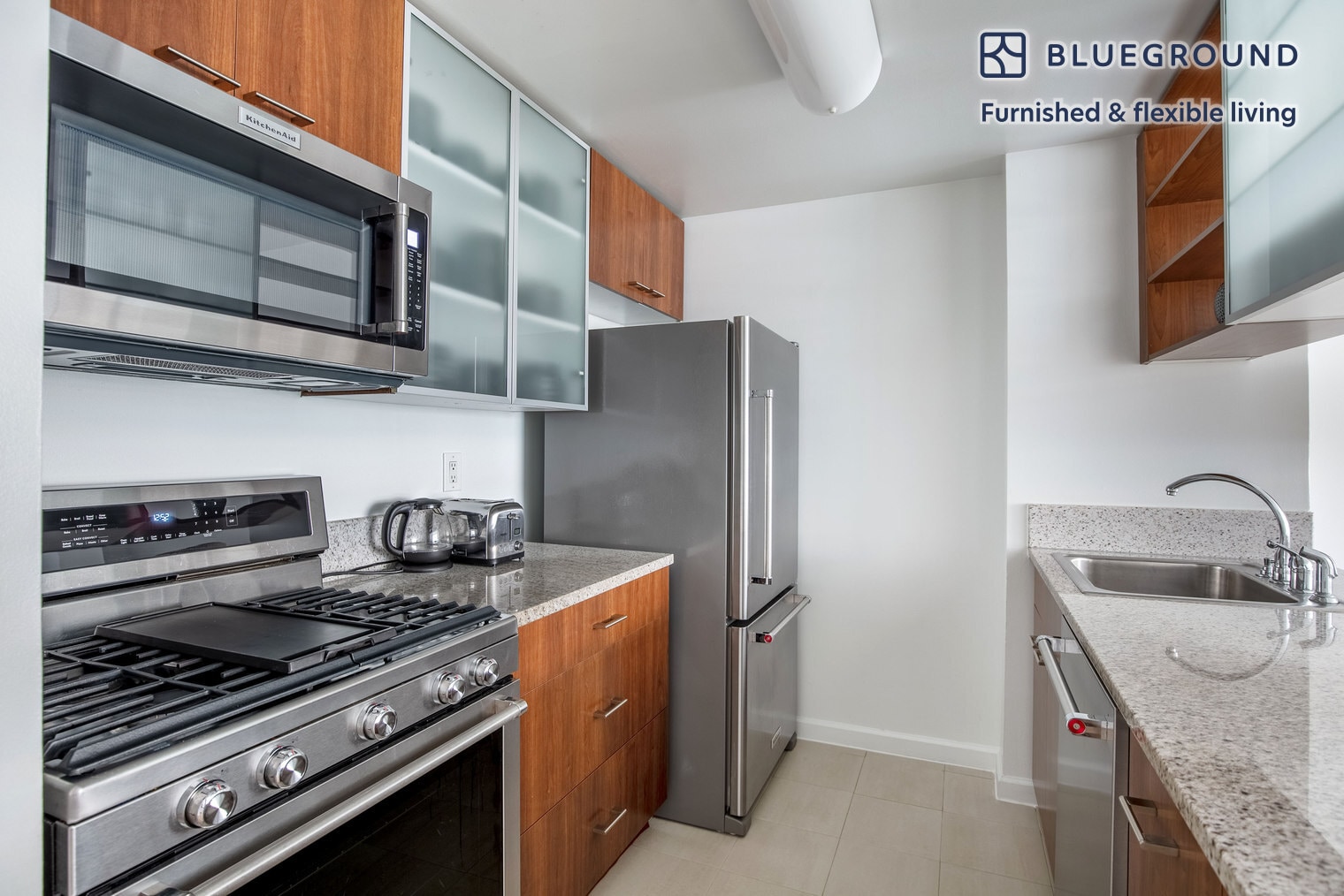 Building Photo - 535 W 23rd St