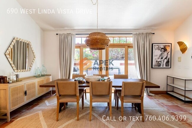 Building Photo - 690 W Linda Vista Dr