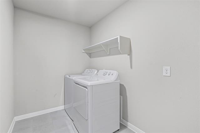 Building Photo - 1345 Water Canna Dr