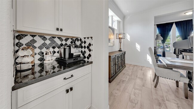 Building Photo - 33004 Durango Bay Ct