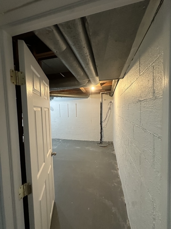 Building Photo - 4893 Nugent Dr