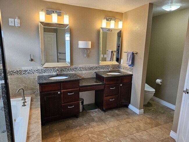 Building Photo - 5342 Desert Mountain Ct