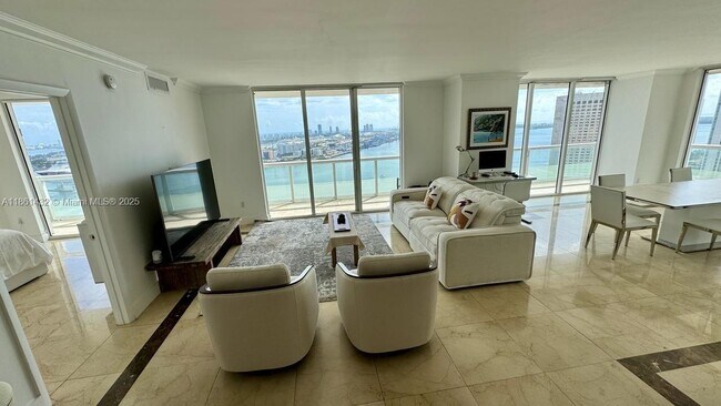 Building Photo - 50 Biscayne Blvd