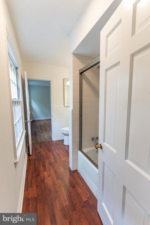 Building Photo - 50 Wistar Rd