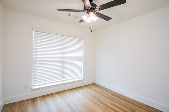 Building Photo - 5034 Moose Holw Ter