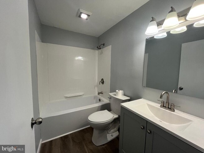 Building Photo - 200 Prince Frederick St