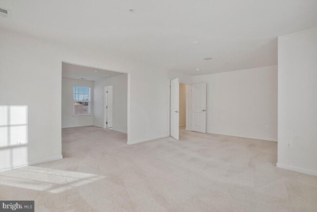 Building Photo - 2906 George Hilleary Ter