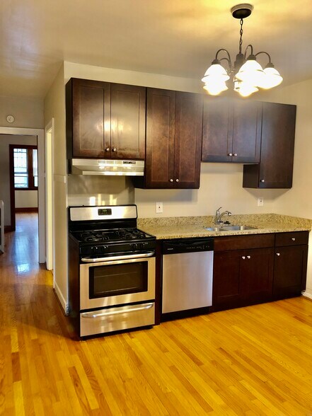 Building Photo - 847 Ferdinand Ave