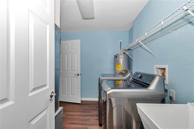 Building Photo - 70 SE 81st Pl