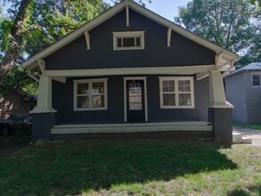 Building Photo - 144 S Sedgwick St