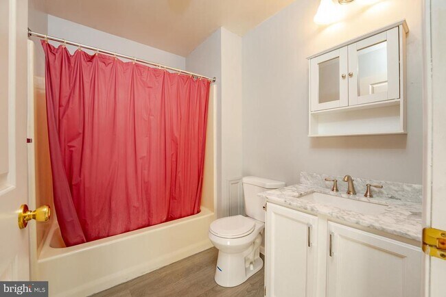 Building Photo - 19 Clipper Ct