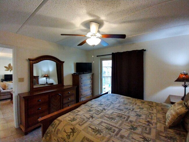 Building Photo - 2401 Gulf Blvd