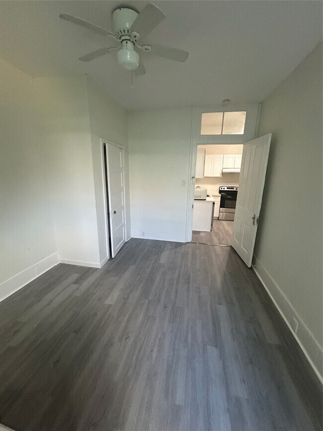 Building Photo - 1523 21st St