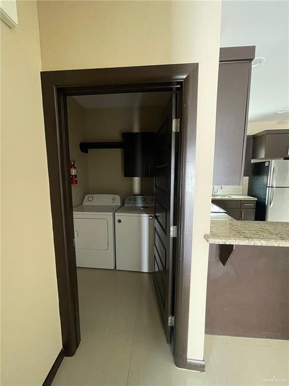 Building Photo - 2200 S 10th St