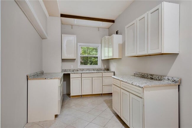 Building Photo - 3346 Cove Overlook Rd