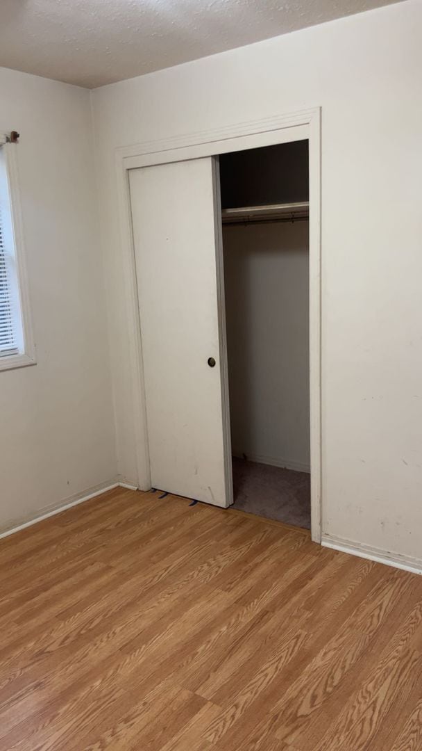 Building Photo - Anthony Home