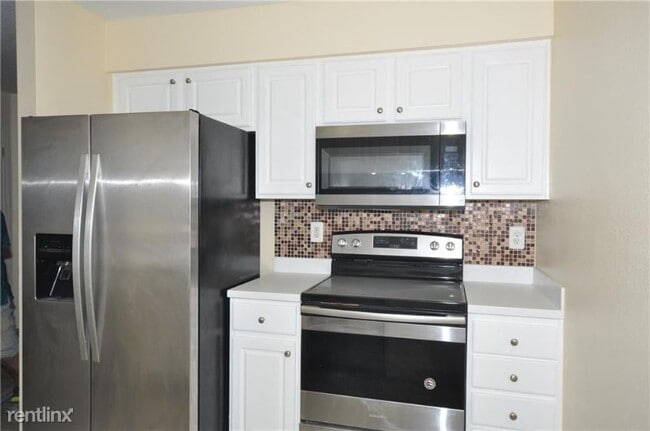 Building Photo - 6440 EP True Pkwy